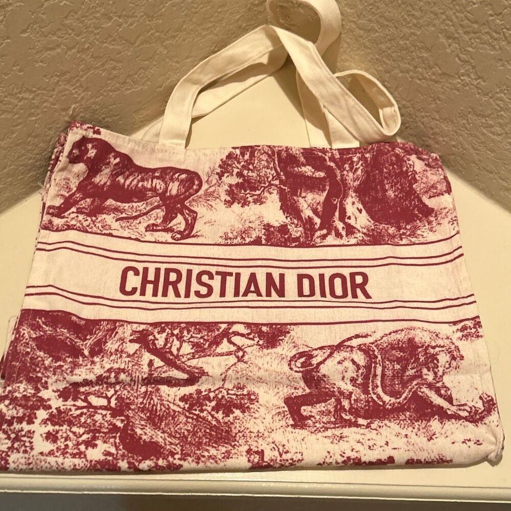 Christian Dior GWP Large Dioriviera Tote Bag Burgundy Cream Jungle Print Toile N